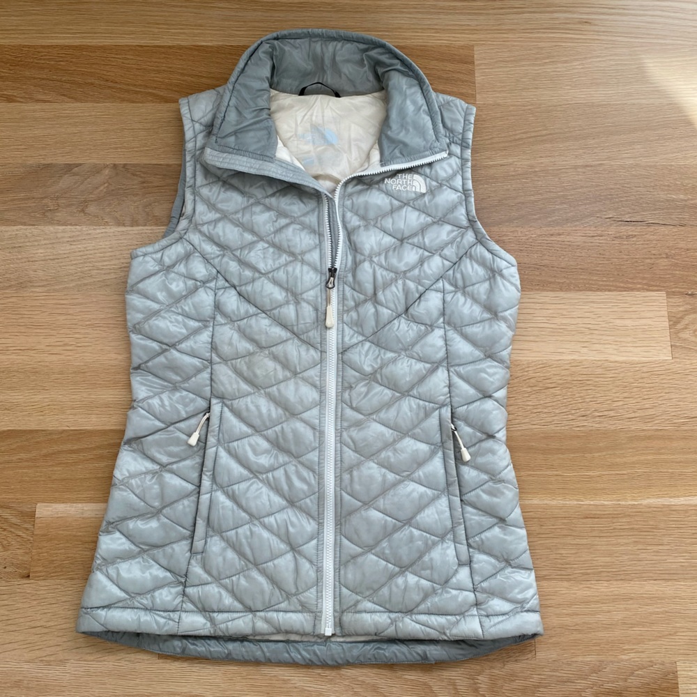 The North Face Vest, Silver, women’s size xs